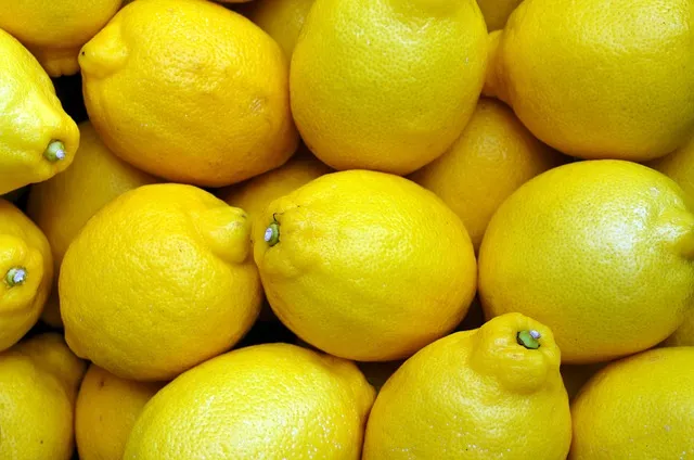 Zitrone (c) Pixabay_richardjohn-lemons-2039830_640