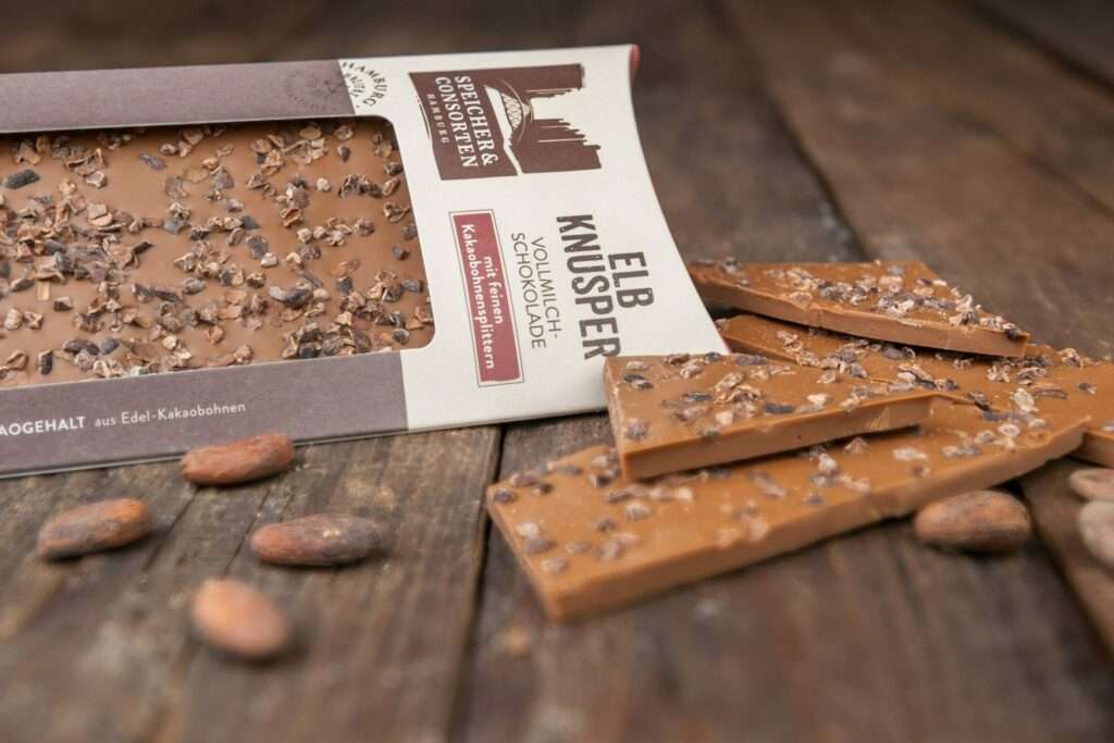 Speicher & Consorten Elb Knusper Vollmilch Schokolade Kakao Bohnen Splittern